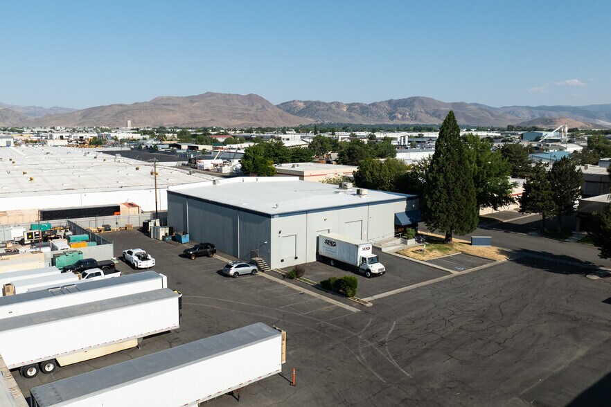 1210 Icehouse Ave, Sparks, NV à vendre - Photo de l’immeuble – Image 3 sur 5