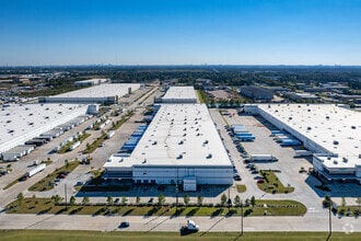 9851 Fallbrook Pines Dr, Houston, TX - VUE AÉRIENNE vue de carte - Image1