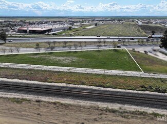 Plus de détails pour High St, Delano, CA - Terrain à vendre