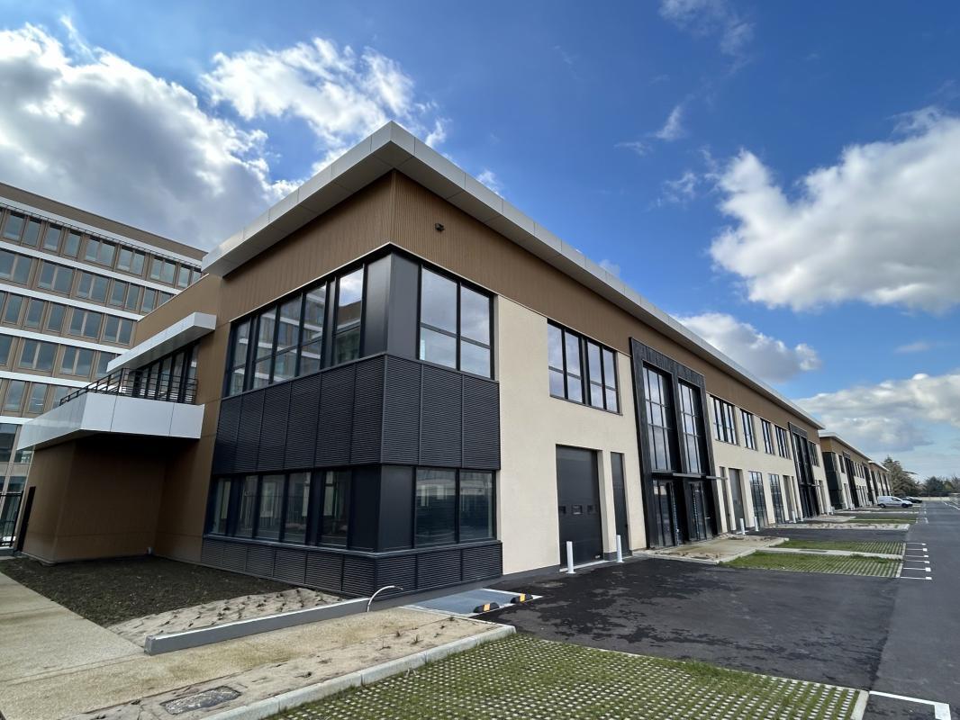 97 Rue Martha Desrumaux, Nanterre à louer Photo de l’immeuble– Image 1 sur 11