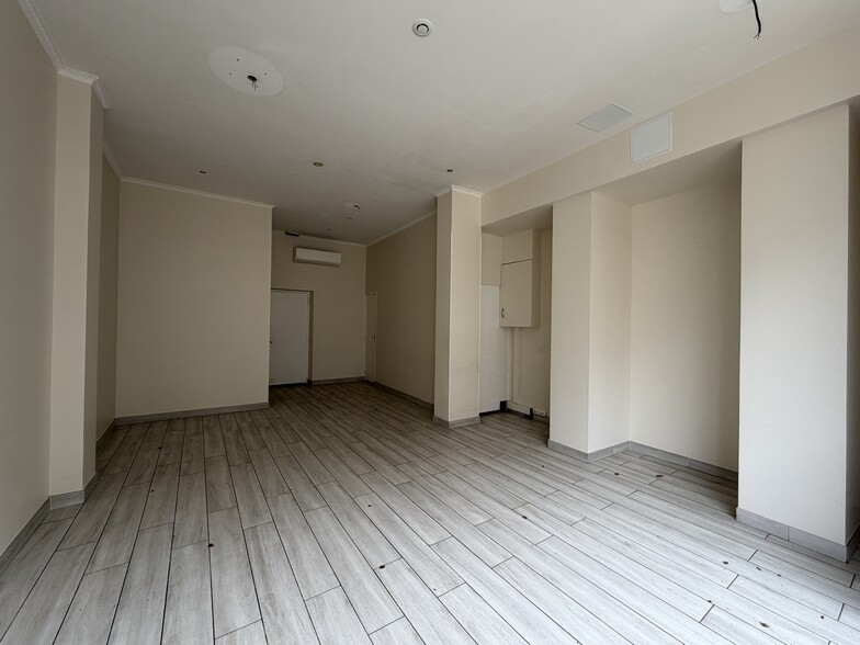 16 Rue Jeanne D'Arc, Orléans à vendre - Photo de l’immeuble – Image 3 sur 8