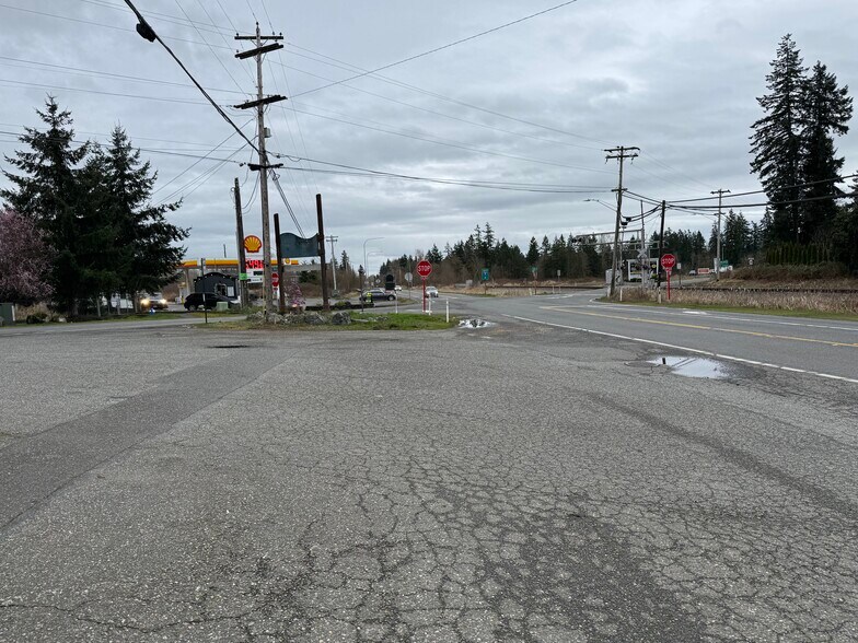 2390 Peace Portal Dr, Blaine, WA à louer - Photo de l’immeuble – Image 3 sur 7