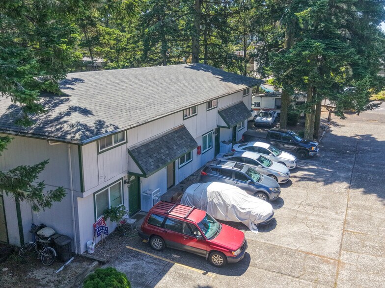 2153 10th St, Florence, OR à vendre - Photo de l’immeuble – Image 2 sur 26