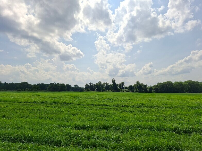 215 Route 32 Rt, North Franklin, CT à vendre - Photo principale – Image 3 sur 9