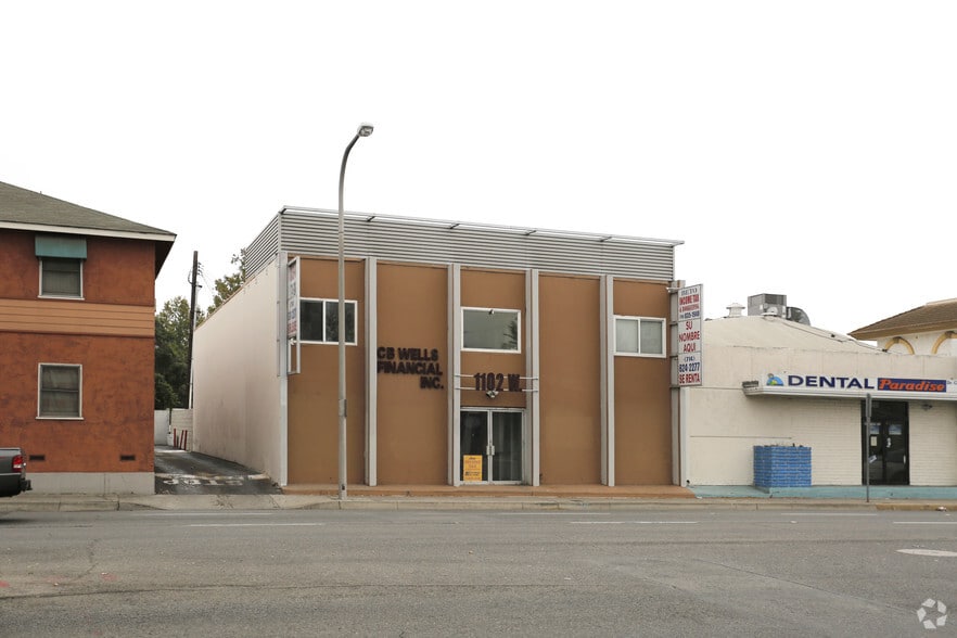 1102 W 17th St, Santa Ana, CA à louer - Photo de l’immeuble – Image 2 sur 33