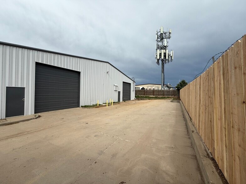 508 Olathe St, Aurora, CO à louer - Photo de l’immeuble – Image 3 sur 10