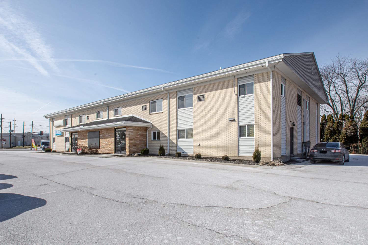 200 Eaton Lewisburg Rd, Eaton, OH à louer Photo principale– Image 1 sur 18