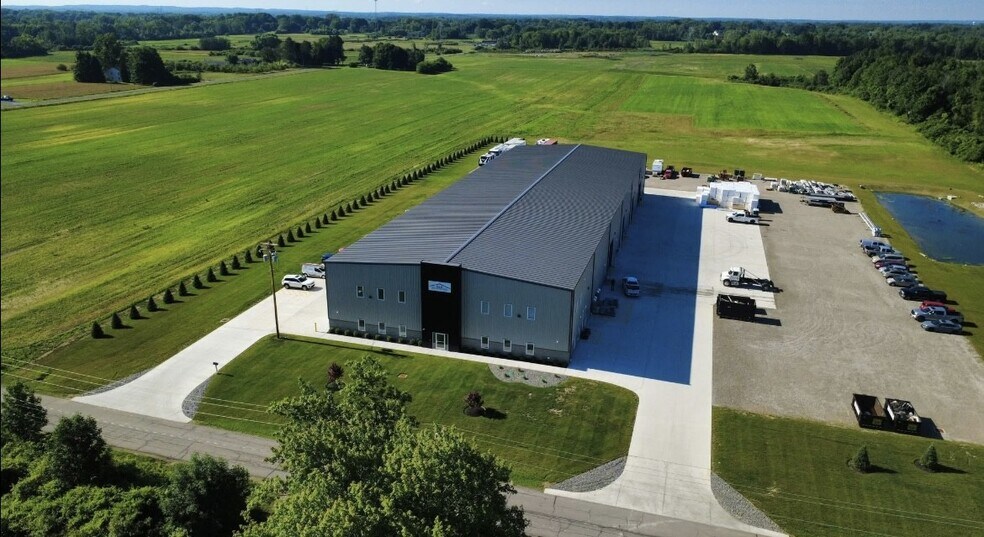 3280 Clark Rd, Perry, OH à louer - Photo de l’immeuble – Image 2 sur 6