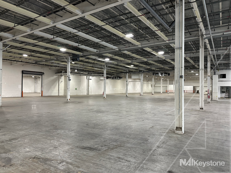 2525 N 12th St, Reading, PA à louer - Photo de l’immeuble – Image 1 sur 5