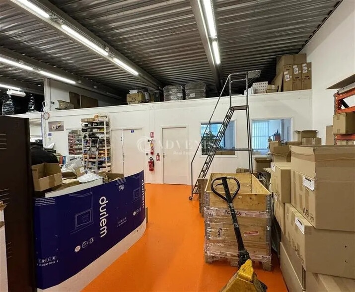 Local d’activités dans Croissy-Beaubourg à louer - Photo intérieure – Image 3 sur 12