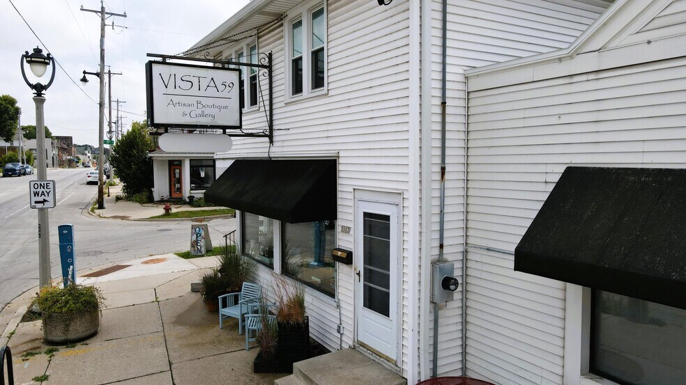 5901 W Vliet St, Milwaukee, WI à louer - Photo de l’immeuble – Image 2 sur 14