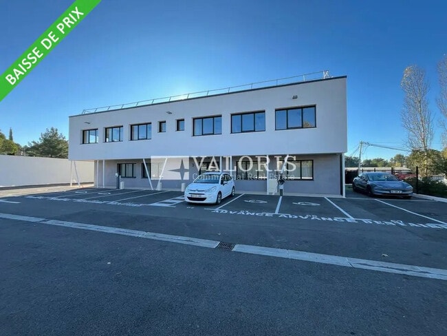 Plus de détails pour Bureau à vendre