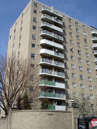 Plus de détails pour 2955 Shell Rd, Brooklyn, NY - Bureau à louer