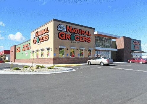 5836 SW 21st St, Topeka, KS à vendre - Photo principale – Image 1 sur 1