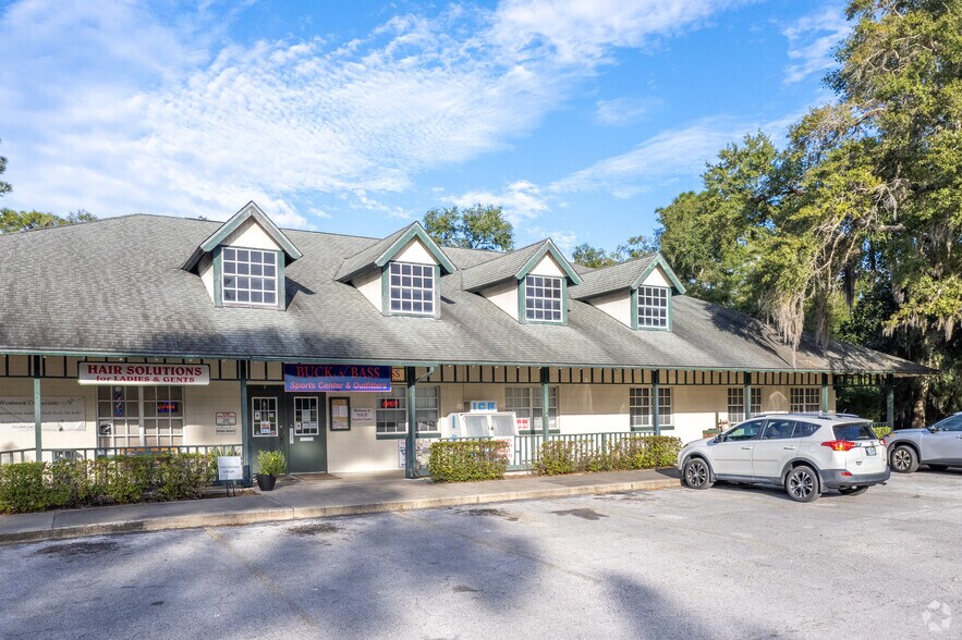 14100 N Highway 19, Salt Springs, FL à louer - Photo de l’immeuble – Image 1 sur 62