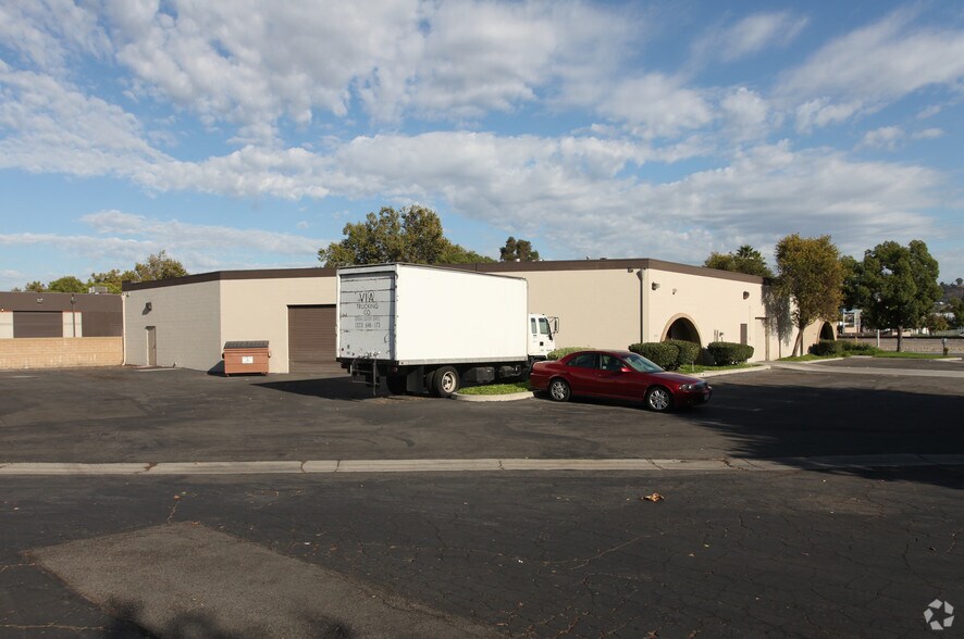 20425-20427 Valley Blvd, Walnut, CA à louer - Photo de l’immeuble – Image 2 sur 3
