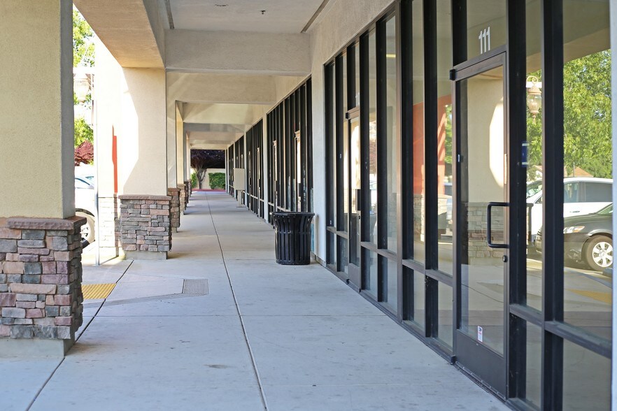 7500 Elsie Ave, Sacramento, CA à louer - Photo de l’immeuble – Image 3 sur 7