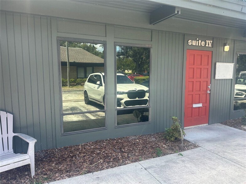 4001 W Newberry Rd, Gainesville, FL à louer - Photo de l’immeuble – Image 3 sur 10