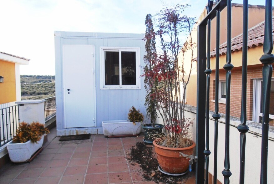 Bureau dans Cabanillas del Campo, Guadalajara à louer - Photo principale – Image 1 sur 3