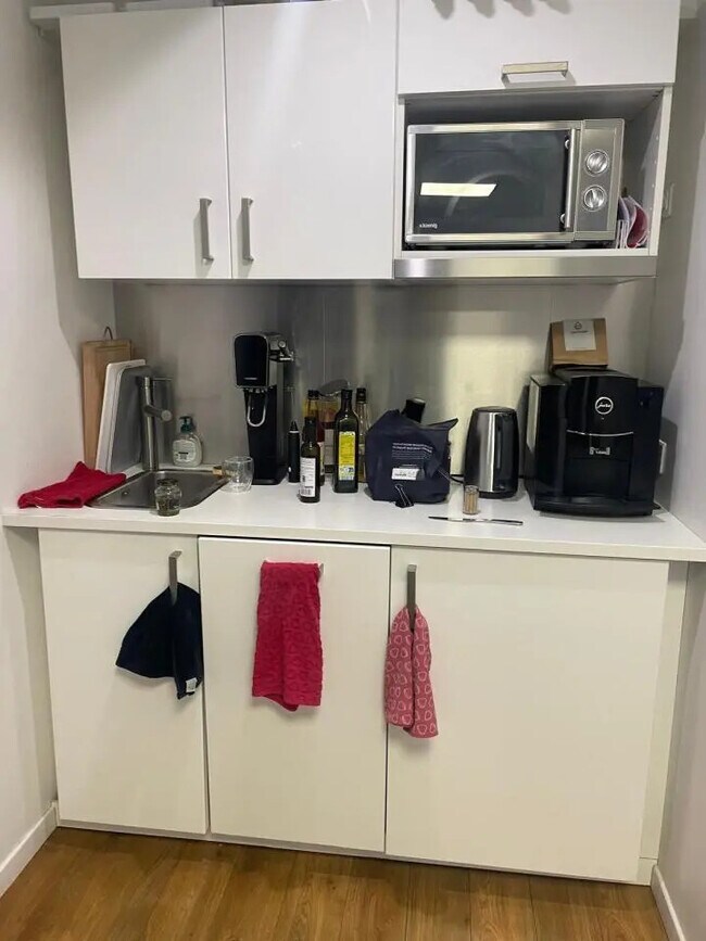 Plus de détails pour Bureau à louer