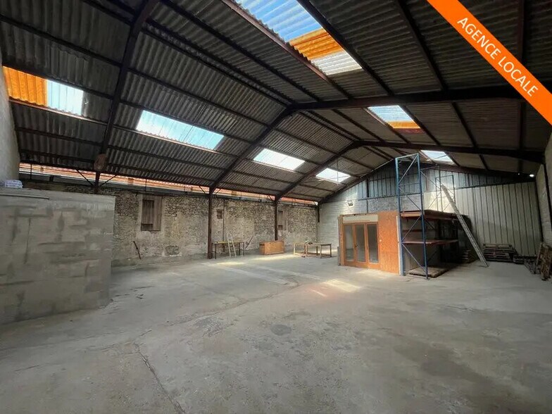 Local d'activités dans Fontenay-Saint-Père à vendre - Photo intérieure – Image 1 sur 7