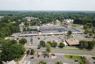 836 Park Ave, Bloomfield, CT - VUE AÉRIENNE  vue de carte - Image1