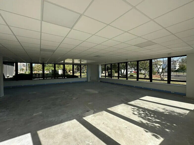 Bureau dans Lingolsheim à louer - Photo de l’immeuble – Image 2 sur 4