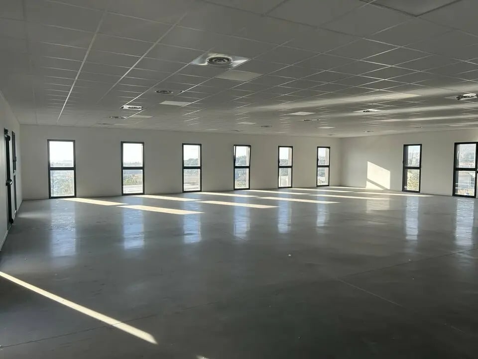 Bureau dans Villeneuve-lès-Maguelone à louer Photo intérieure– Image 1 sur 4