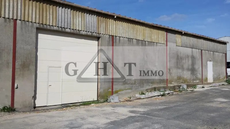 Industriel/Logistique dans Vaux-le-Pénil à louer - Photo de l’immeuble – Image 3 sur 8