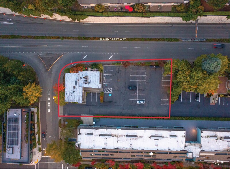 3003 Island Crest Way, Mercer Island, WA à vendre - Aérien – Image 2 sur 2
