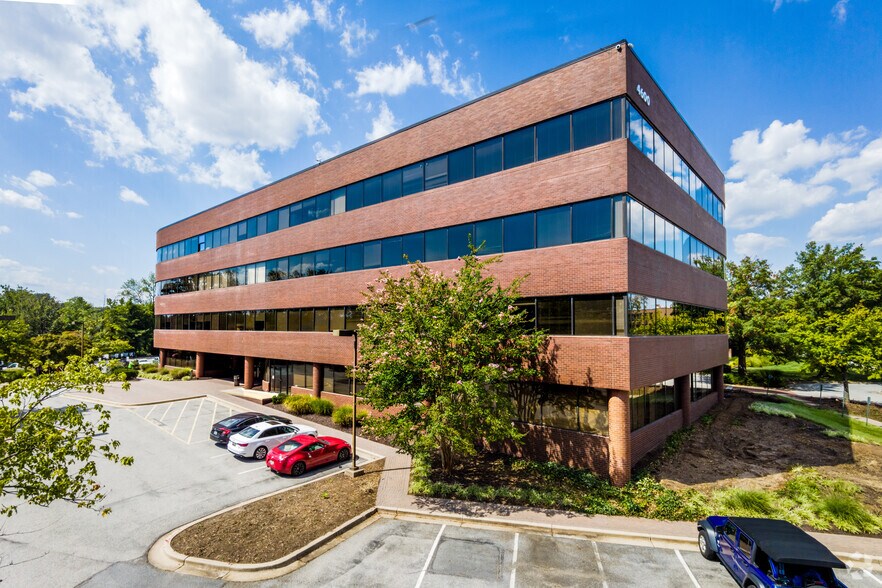 4600 Forbes Blvd, Lanham, MD à louer - Photo de l’immeuble – Image 2 sur 11
