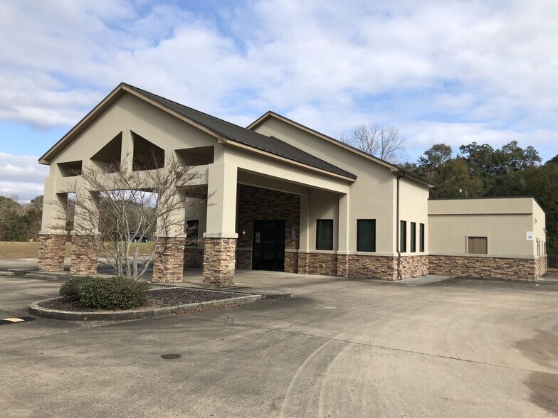 2201 E Nine Mile Rd, Pensacola, FL à louer - Photo de l’immeuble – Image 2 sur 14