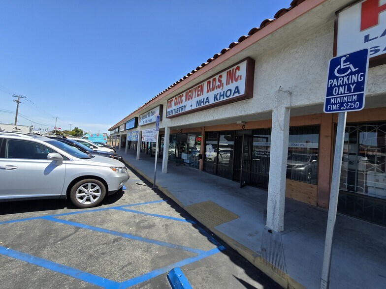 14282 Brookhurst St, Garden Grove, CA à louer - Photo de l’immeuble – Image 3 sur 14