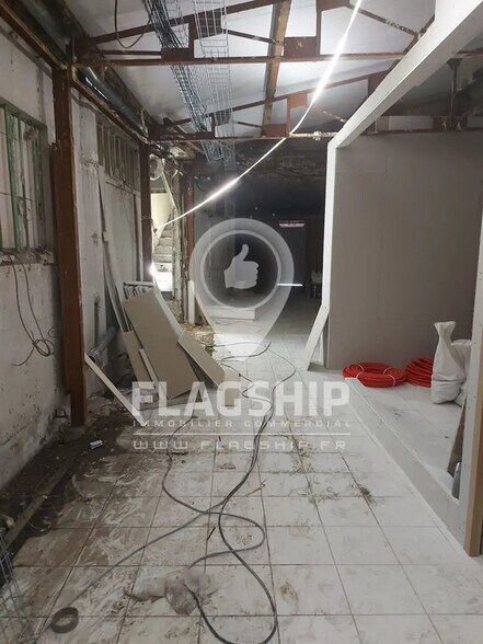 Local commercial dans Drancy à louer - Photo de la construction – Image 2 sur 2