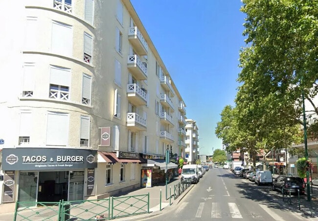 Plus de détails pour Local commercial à vendre