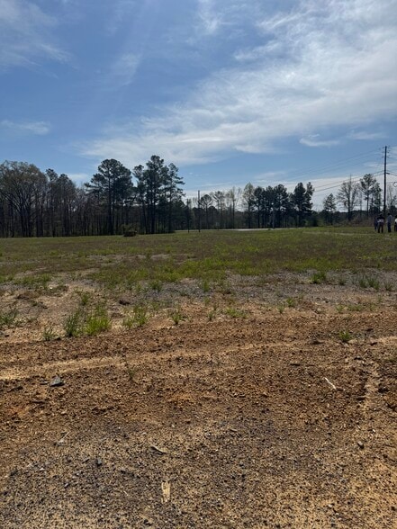 7797 Highway 51, Westover, AL à vendre - Photo principale – Image 1 sur 9