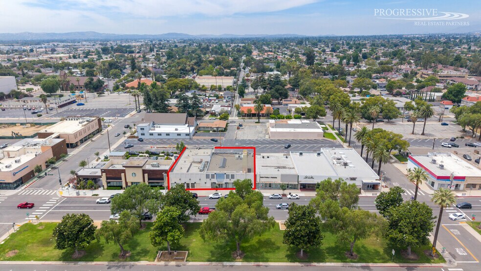 517-521 N Euclid Ave, Ontario, CA à vendre - Photo de l’immeuble – Image 2 sur 5