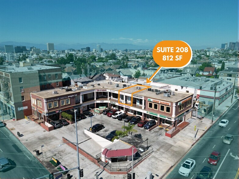 1570 S Western Ave, Los Angeles, CA à louer - Photo de l’immeuble – Image 1 sur 12