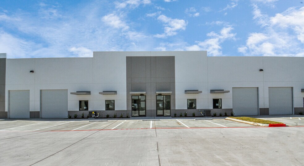 12425 W Airport Blvd, Sugar Land, TX à vendre - Photo de l’immeuble – Image 2 sur 43