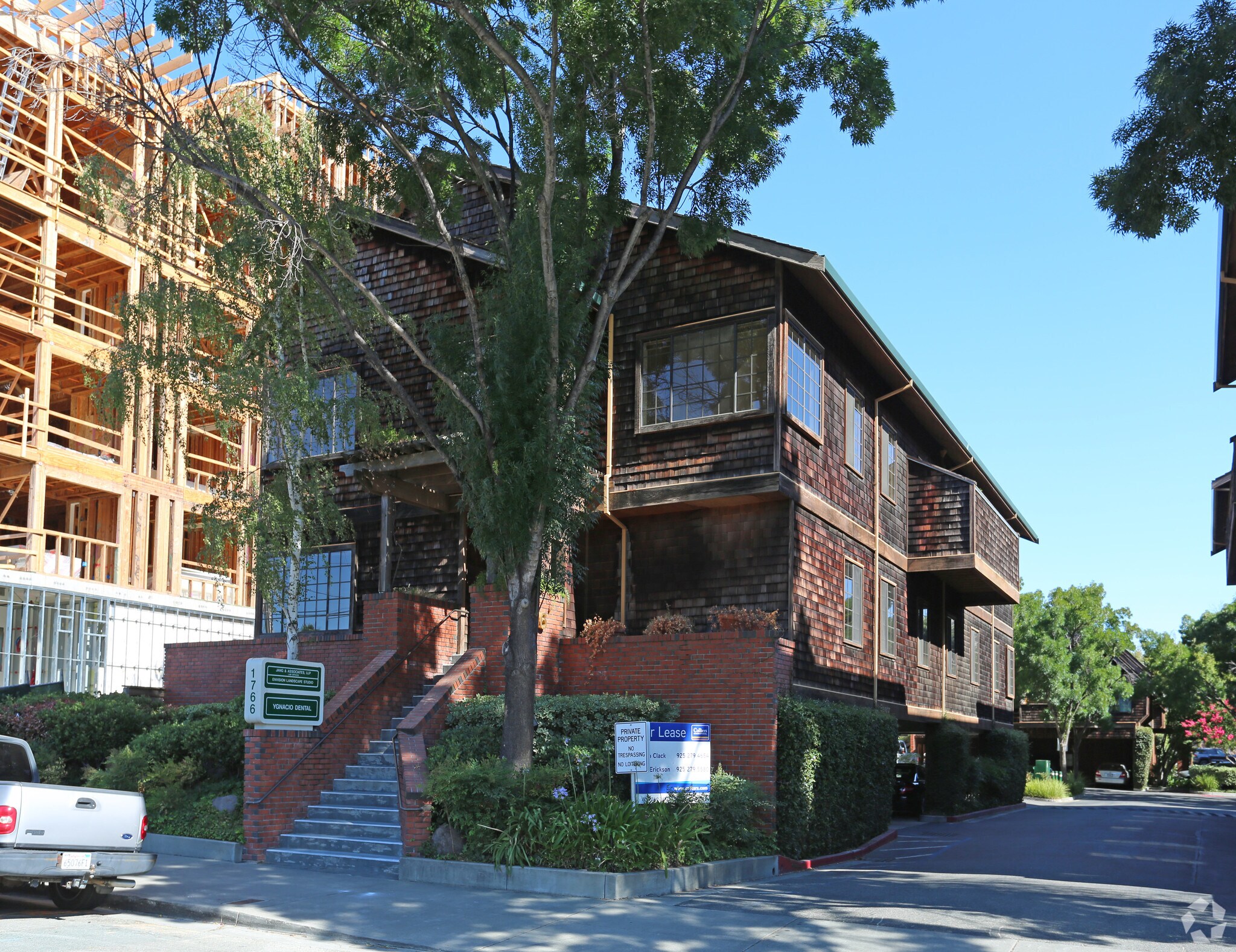 1766 Lacassie Ave, Walnut Creek, CA à vendre Photo principale– Image 1 sur 4
