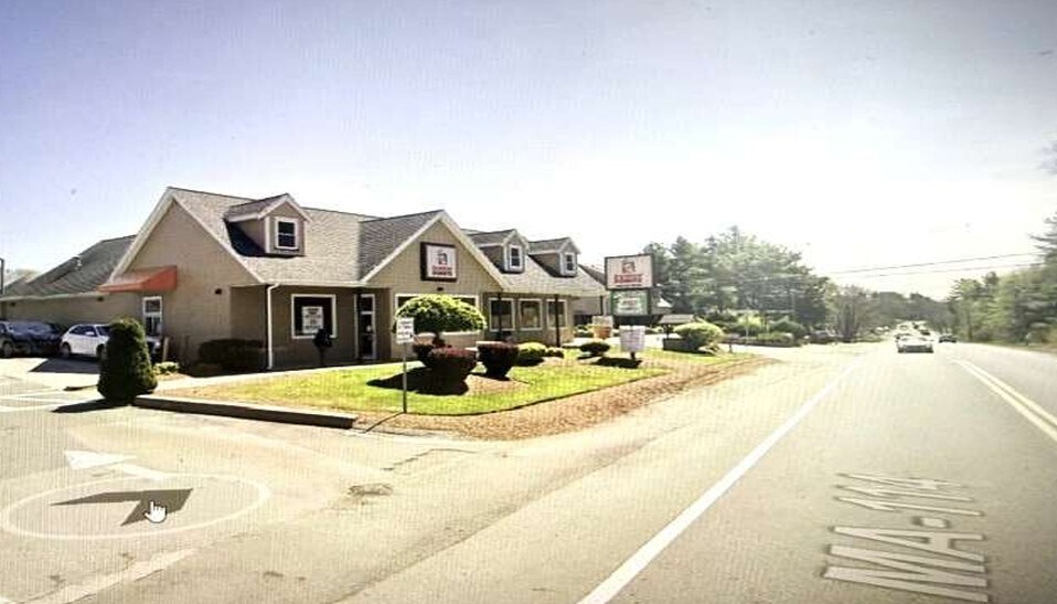 323 N Main St, Middleton, MA à louer Photo de l’immeuble– Image 1 sur 3