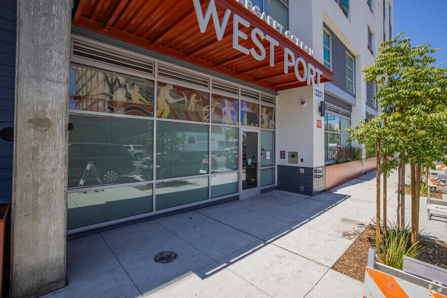 2201 Brush St, Oakland, CA à louer - Photo de l’immeuble – Image 3 sur 8