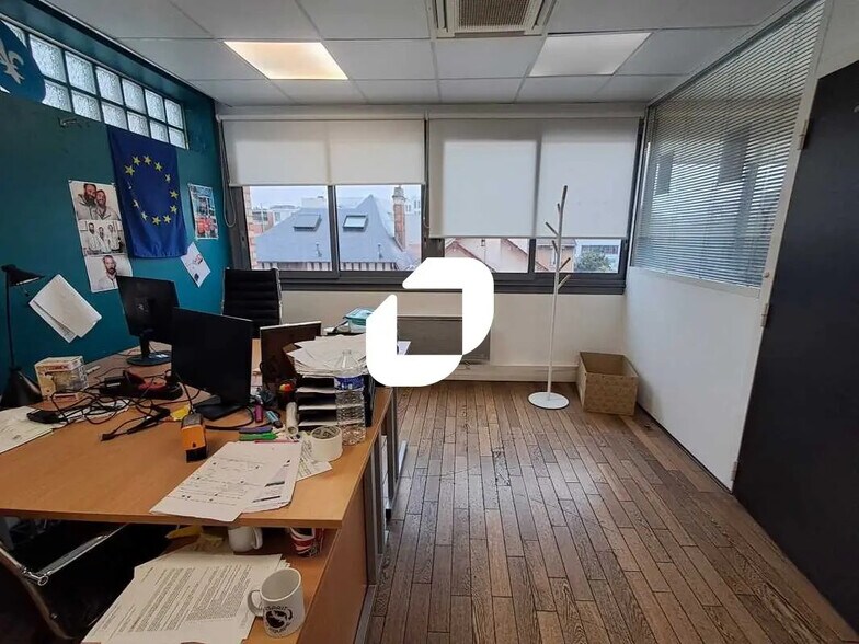 80 Bis Rue Pierre Sémard, Châtillon à louer - Photo de l’immeuble – Image 3 sur 12