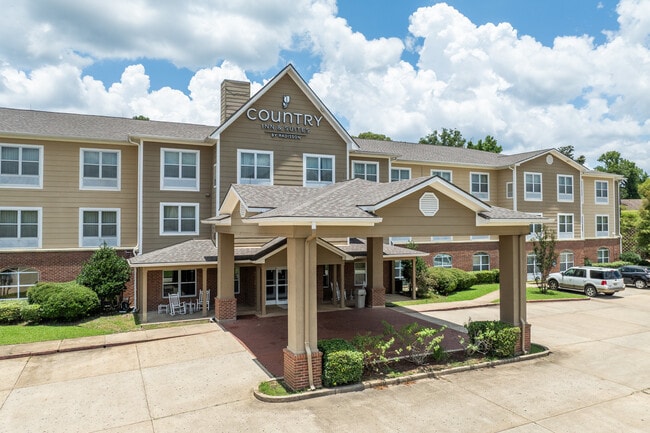 Plus de détails pour 2727 Monroe Hwy 165, Pineville, LA - Hôtellerie à vendre