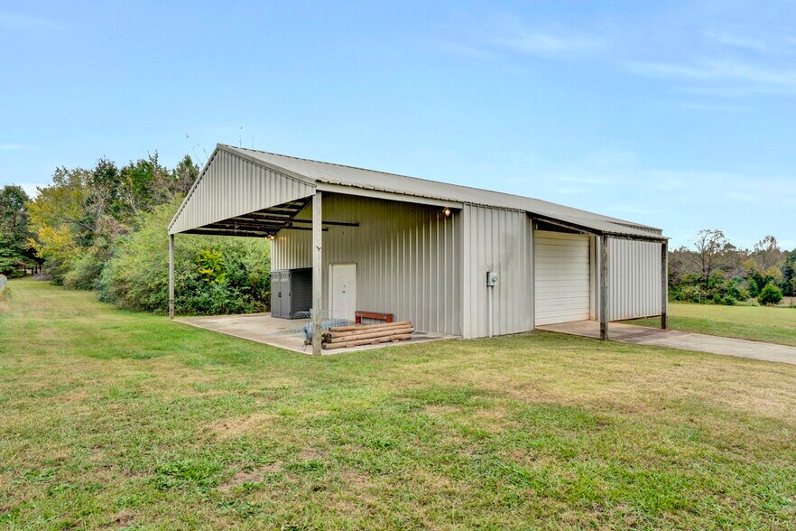 6050 Cross Anchor Rd, Enoree, SC à vendre - Photo de l’immeuble – Image 3 sur 9