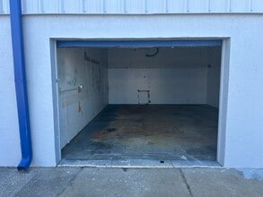 249-268 Seaboard Ave, Venice, FL à louer Photo intérieure– Image 2 sur 3