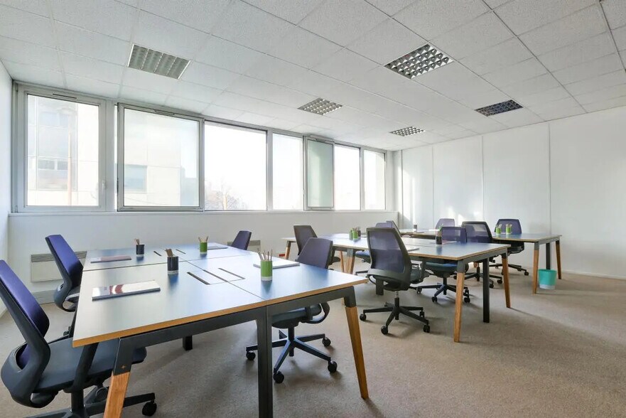 Bureau dans Paris à louer - Photo de l’immeuble – Image 3 sur 7