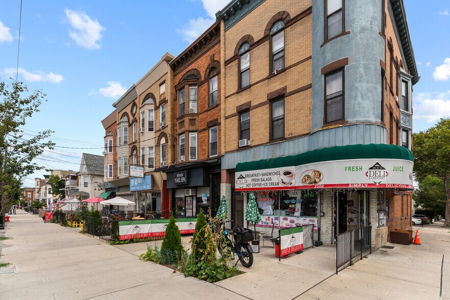 2502 Palisade Ave, Weehawken, NJ à vendre - Photo de l’immeuble – Image 3 sur 39
