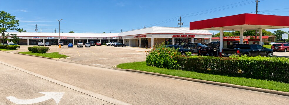 2525 W Bay Area Blvd, Friendswood, TX à louer - Photo de l’immeuble – Image 1 sur 6