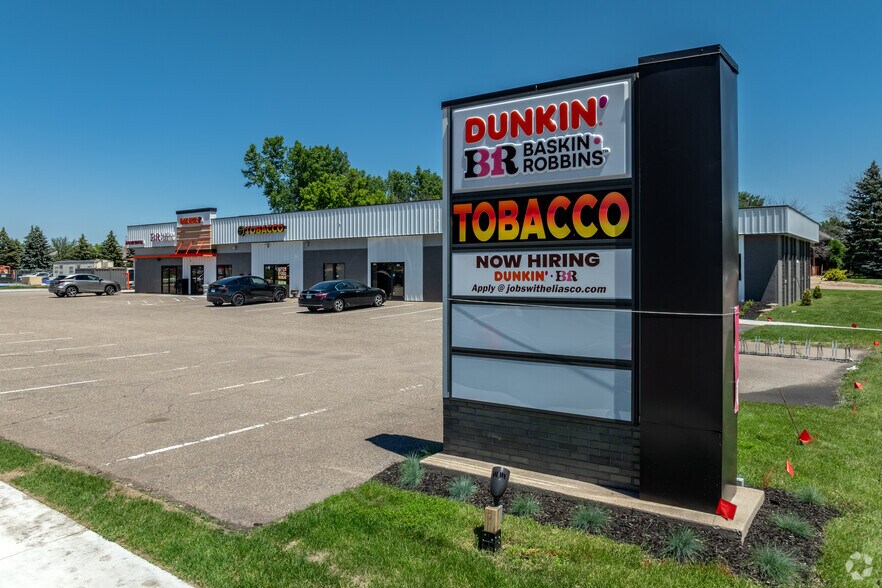 7584 80th St S, Cottage Grove, MN à louer - Photo de l’immeuble – Image 3 sur 13